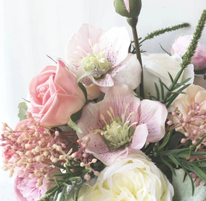 Coral and pink wedding bouquet, peony and English roses bridal banquet